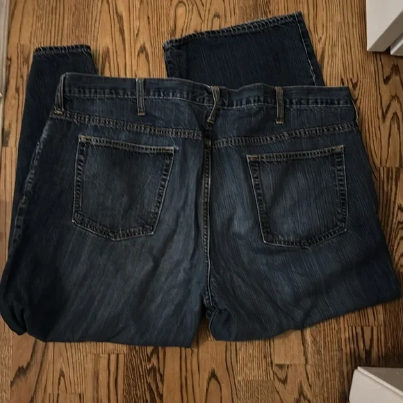 Gently Used Old Navy Dark Blue Denim Jeans - Picture 3 of 3